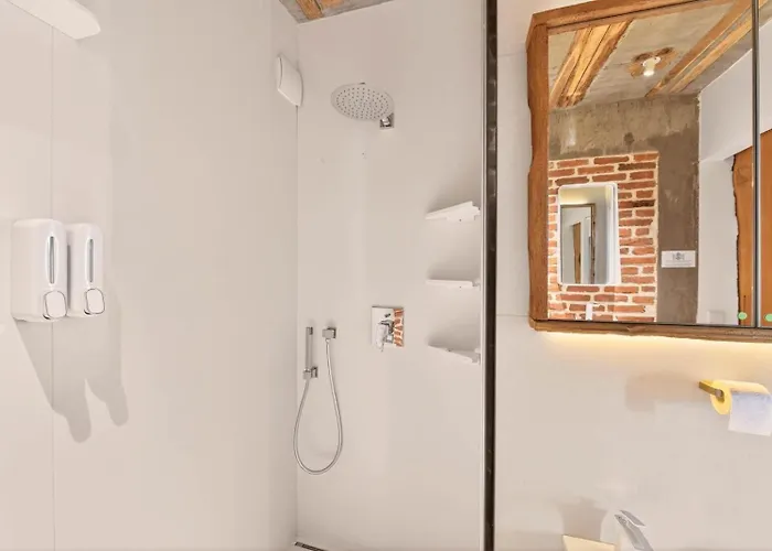 Appartement Design Lux Wisdom In Bamboo Garden,no Shoes Allowed Inside *