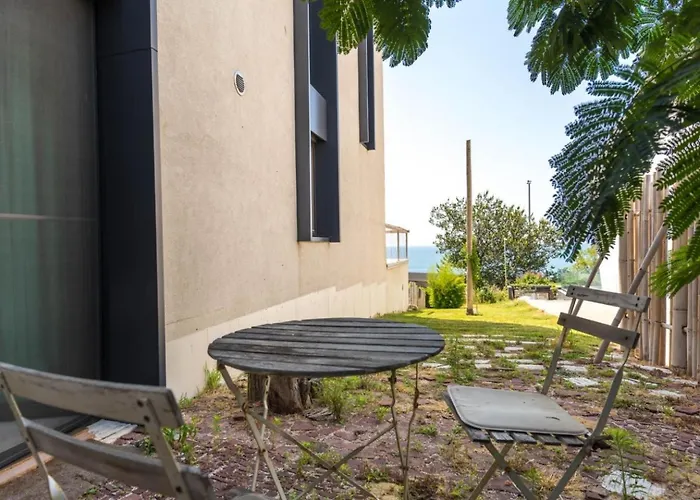 Appartement Design Lux Wisdom In Bamboo Garden,no Shoes Allowed Inside Varna