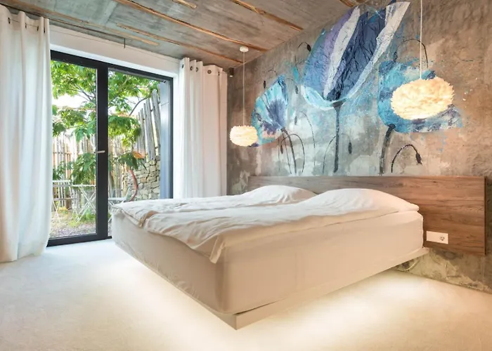 Appartement Design Lux Wisdom In Bamboo Garden,no Shoes Allowed Inside